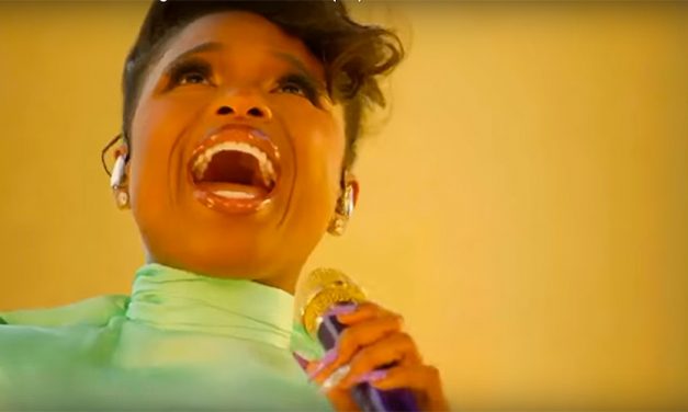 Impresionante Jennifer Hudson cantando Bridge Over Troubled Water